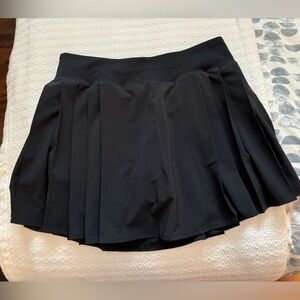 Lululemon tennis skort never worn